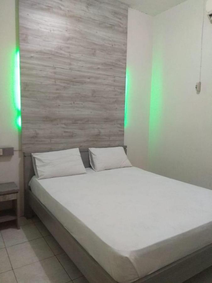 Hotel Maya Tegal  Exterior foto